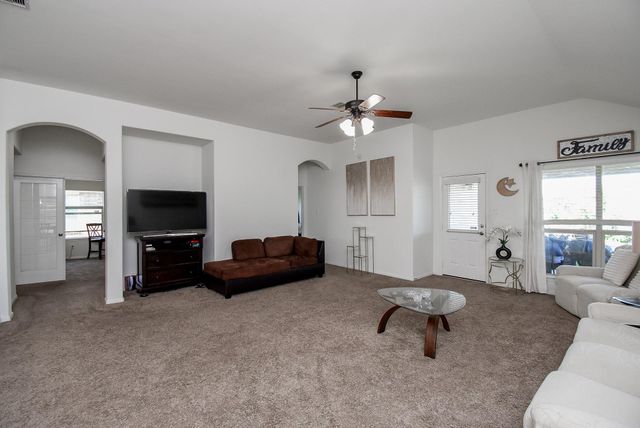 2534 Seahorse Bend Drive, Katy, TX 77449