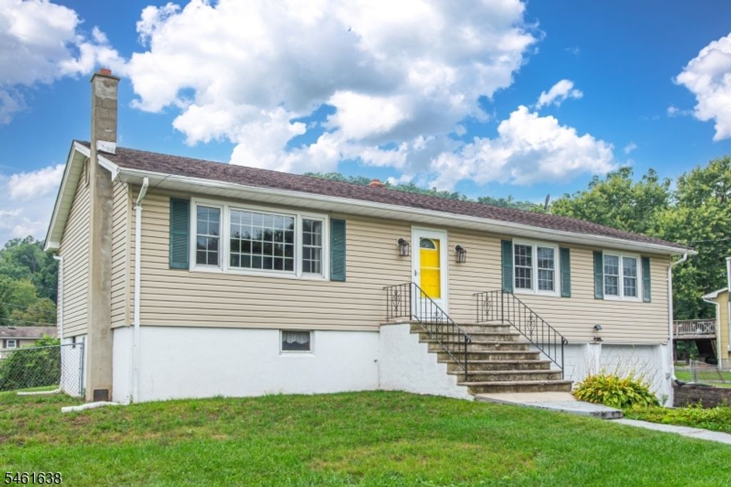 29 Thistle Ave, Vernon Twp., NJ 07418 — exterior