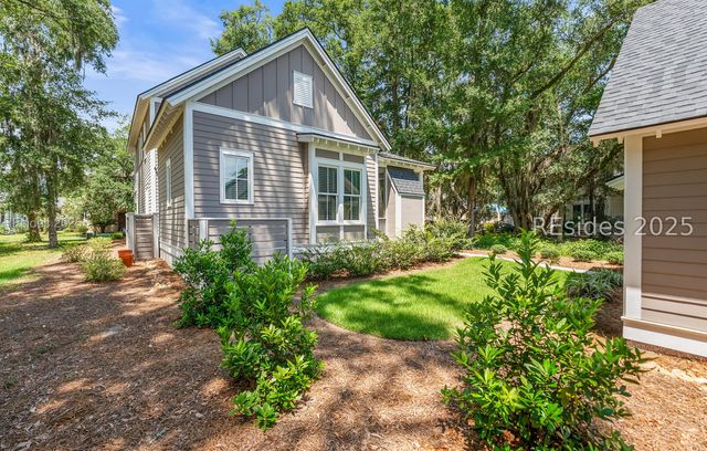 30 Sweet Olive Dr, Beaufort, SC 29907