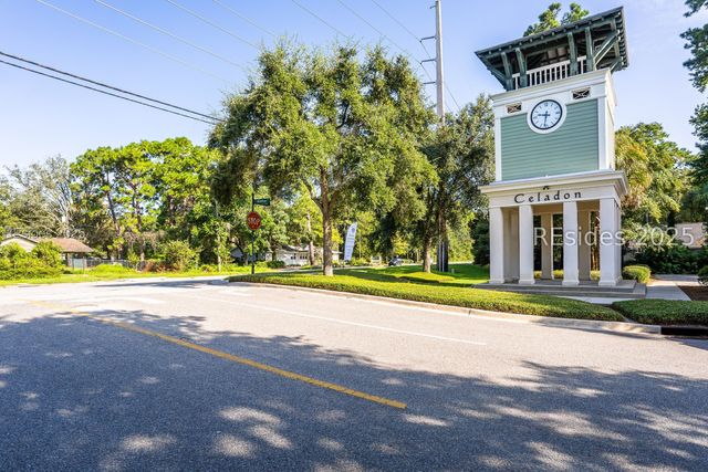 30 Sweet Olive Dr, Beaufort, SC 29907