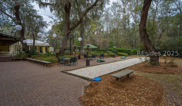 30 Sweet Olive Dr, Beaufort, SC 29907