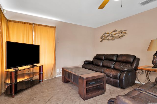 7015 CORAL SPGS, San Antonio, TX 78250
