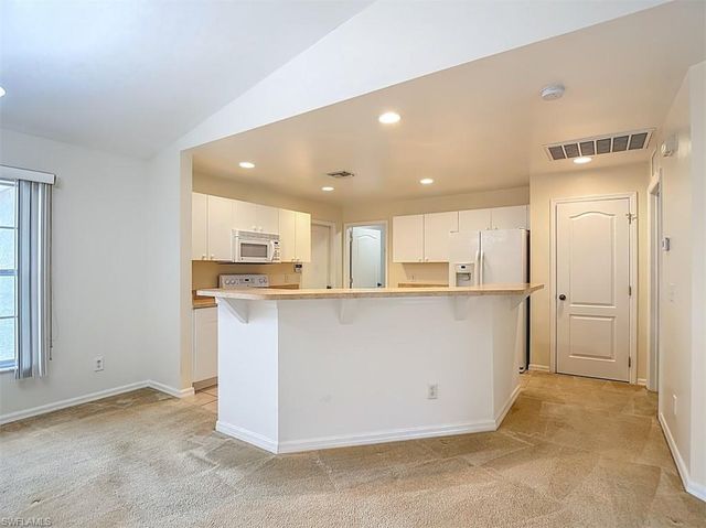 1208 NW 6th PL, Cape Coral, FL 33993