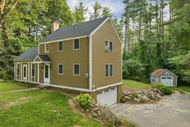 67 Middleton Road, Wolfeboro, NH 03894