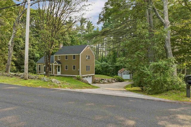 67 Middleton Road, Wolfeboro, NH 03894