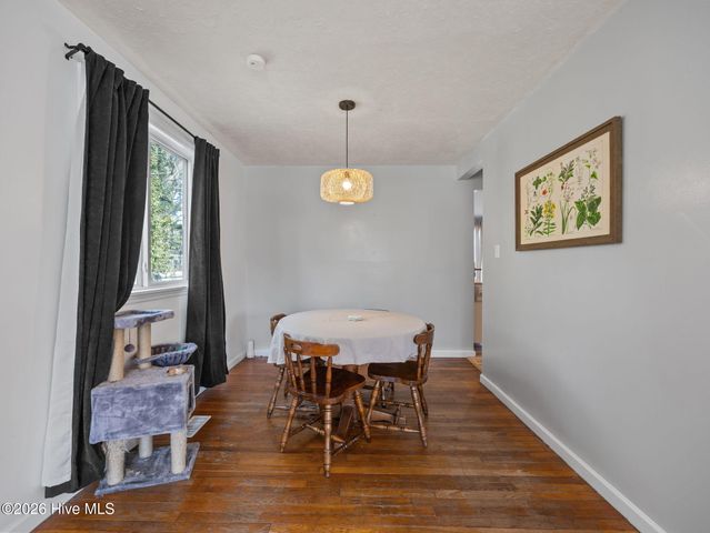 720 Barn Street, Jacksonville, NC 28540