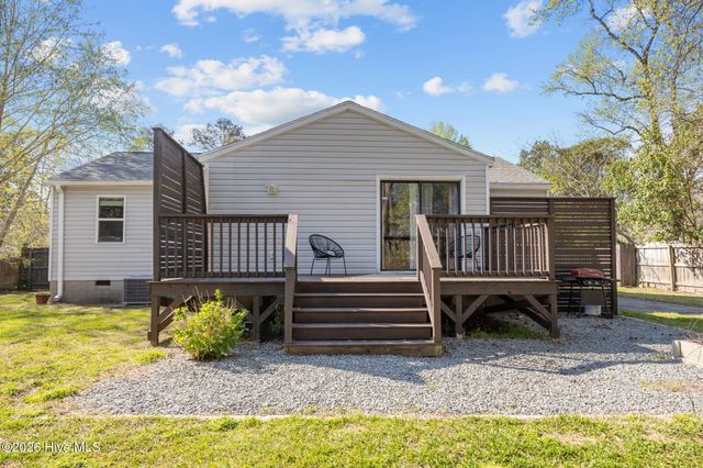 720 Barn Street, Jacksonville, NC 28540