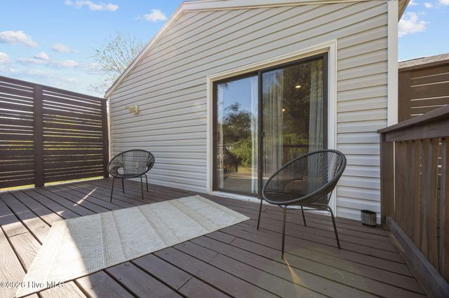 720 Barn Street, Jacksonville, NC 28540