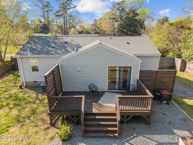 720 Barn Street, Jacksonville, NC 28540