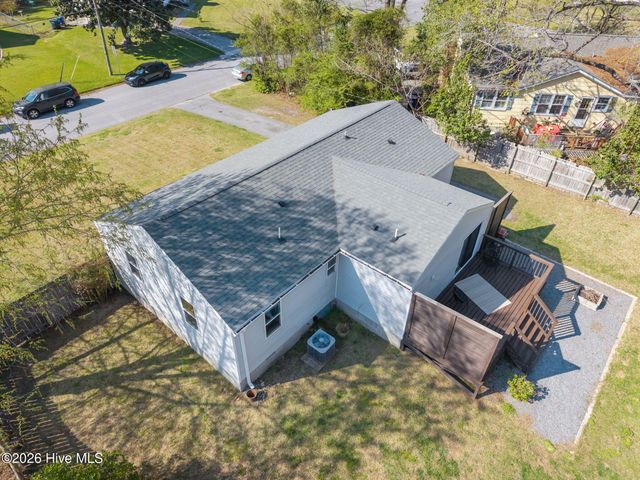 720 Barn Street, Jacksonville, NC 28540