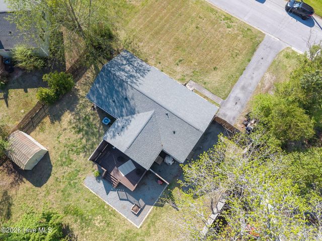 720 Barn Street, Jacksonville, NC 28540