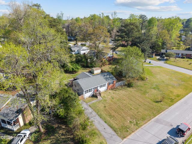 720 Barn Street, Jacksonville, NC 28540