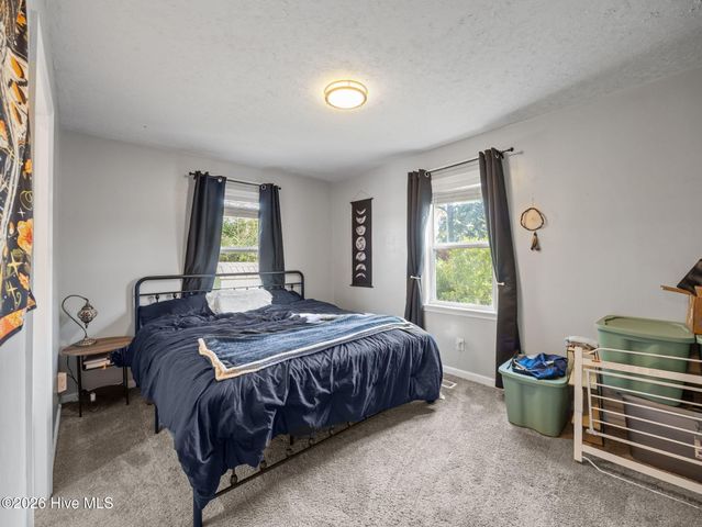 720 Barn Street, Jacksonville, NC 28540