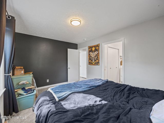 720 Barn Street, Jacksonville, NC 28540