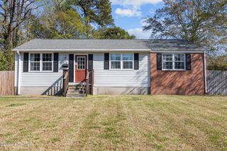 720 Barn Street, Jacksonville, NC 28540