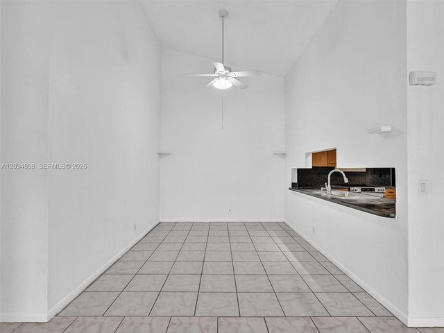 5201 SW 31st Avenue 112, Dania Beach, FL 33312