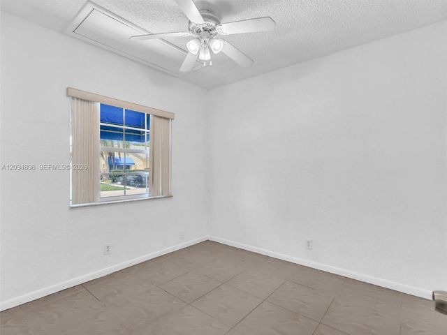 5201 SW 31st Avenue 112, Dania Beach, FL 33312