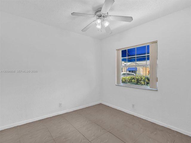 5201 SW 31st Avenue 112, Dania Beach, FL 33312