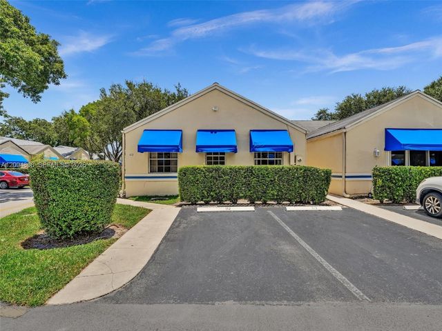 5201 SW 31st Avenue 112, Dania Beach, FL 33312