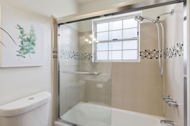 1945 Mount Vernon Court 4, Mountain View, CA 94040