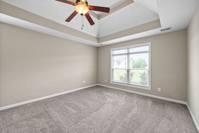 358 Wingfield Dr, Clarksville, TN 37043