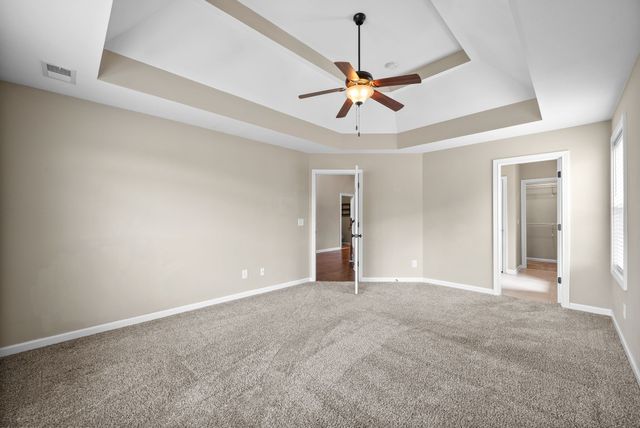 358 Wingfield Dr, Clarksville, TN 37043