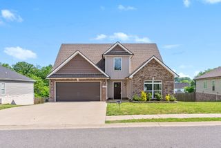 358 Wingfield Dr, Clarksville, TN 37043