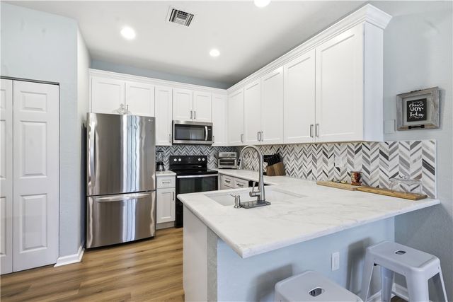 2619 Langrove Lane SW 2619, Vero Beach, FL 32962