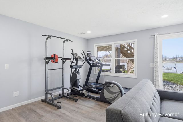 6795 N Noffke Drive, Caledonia, MI 49316