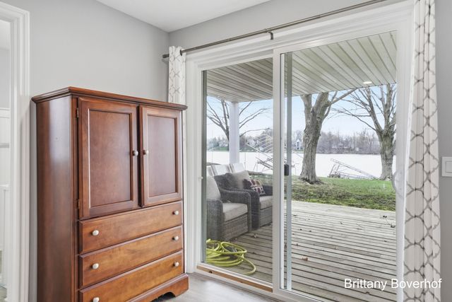 6795 N Noffke Drive, Caledonia, MI 49316