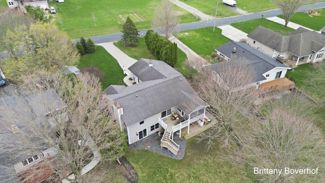 6795 N Noffke Drive, Caledonia, MI 49316