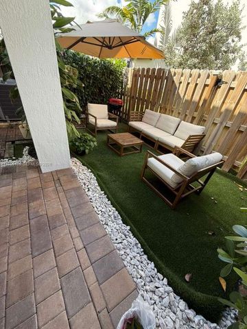 15929 SW 2nd Place, Pembroke Pines, FL 33027