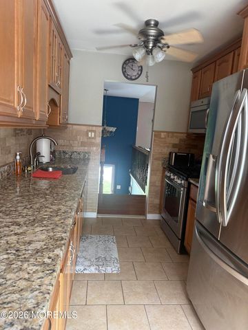 15 Barre Drive, Howell, NJ 07731