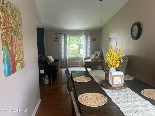 15 Barre Drive, Howell, NJ 07731