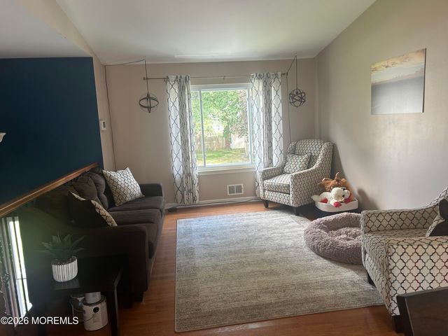 15 Barre Drive, Howell, NJ 07731