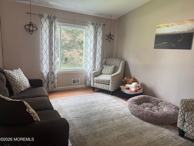 15 Barre Drive, Howell, NJ 07731
