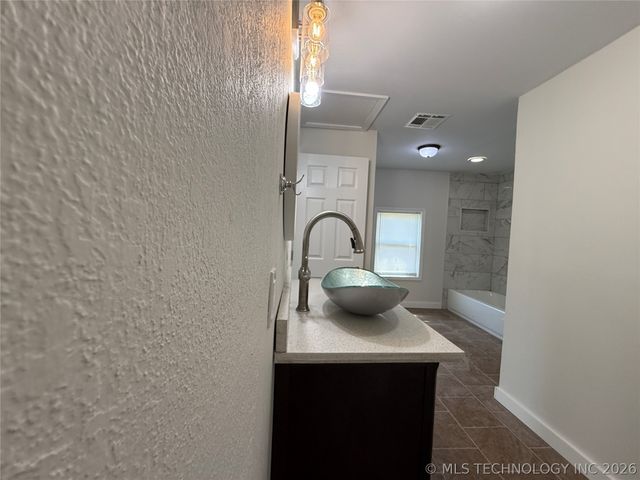 4031 Oklahoma Street, Muskogee, OK 74401