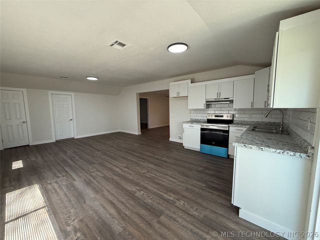 4031 Oklahoma Street, Muskogee, OK 74401