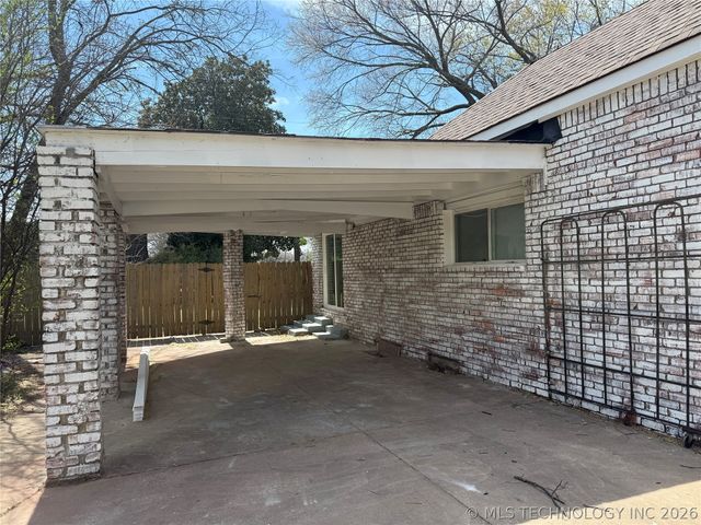 4031 Oklahoma Street, Muskogee, OK 74401