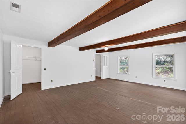 105 Poplar Street, Saluda, NC 28733