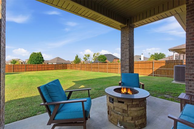 7606 Red Stag Street, Arlington, TX 76002
