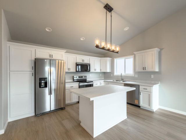 6276 85 Avenue S, Horace, ND 58047