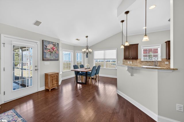 11 Cedarcrest Court, Simpsonville, SC 29680