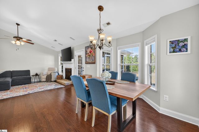 11 Cedarcrest Court, Simpsonville, SC 29680