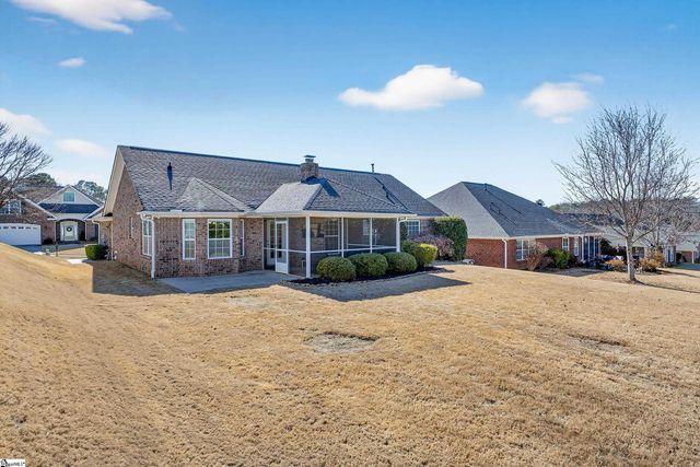 11 Cedarcrest Court, Simpsonville, SC 29680