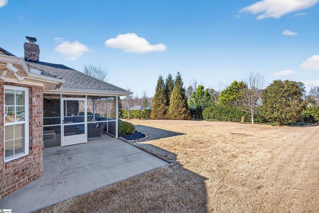 11 Cedarcrest Court, Simpsonville, SC 29680