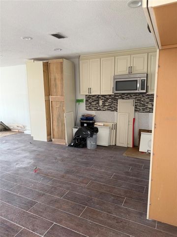 614 FAIR WINDS DRIVE 614, Nokomis, FL 34275