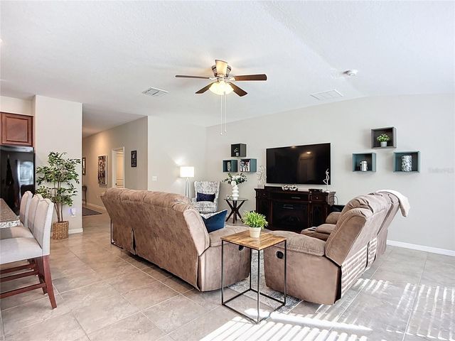 10215 SHIMMERING KOI WAY, Riverview, FL 33578