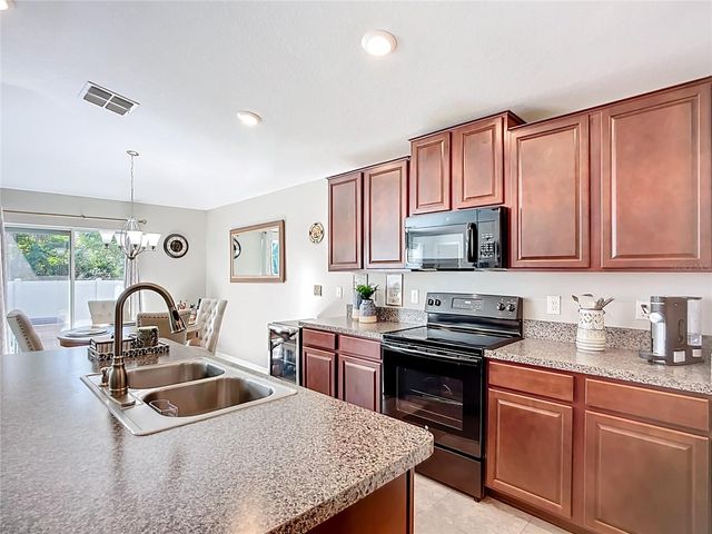 10215 SHIMMERING KOI WAY, Riverview, FL 33578