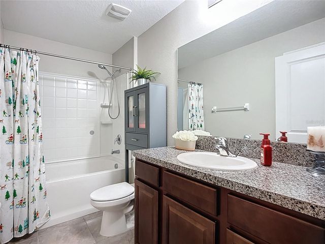 10215 SHIMMERING KOI WAY, Riverview, FL 33578